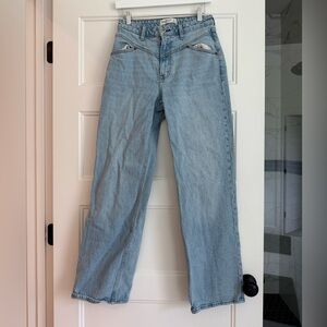 Abercrombie & Fitch Curve Love 90s Relaxed Jean High Rise